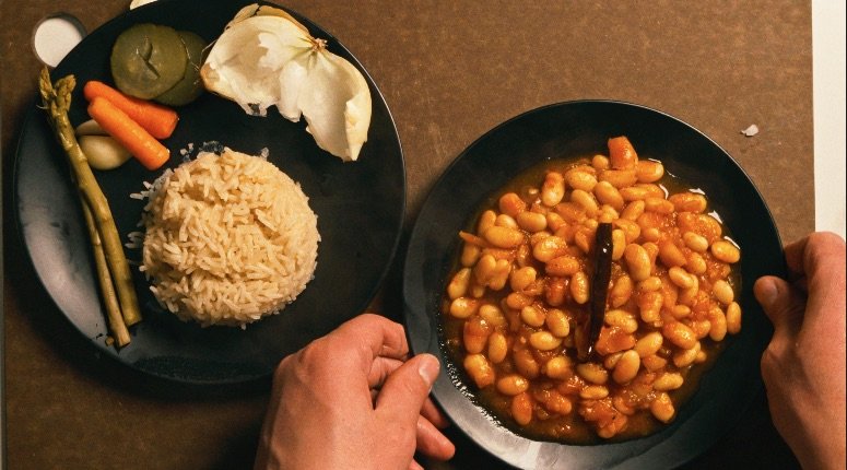 Kuru Fasulye (Turkish White Bean Stew)