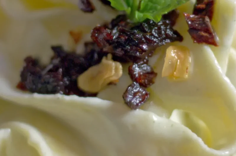 Turkish Yogurt Pasta Recipe (with Mint and Sizzling Garlic Oil)
